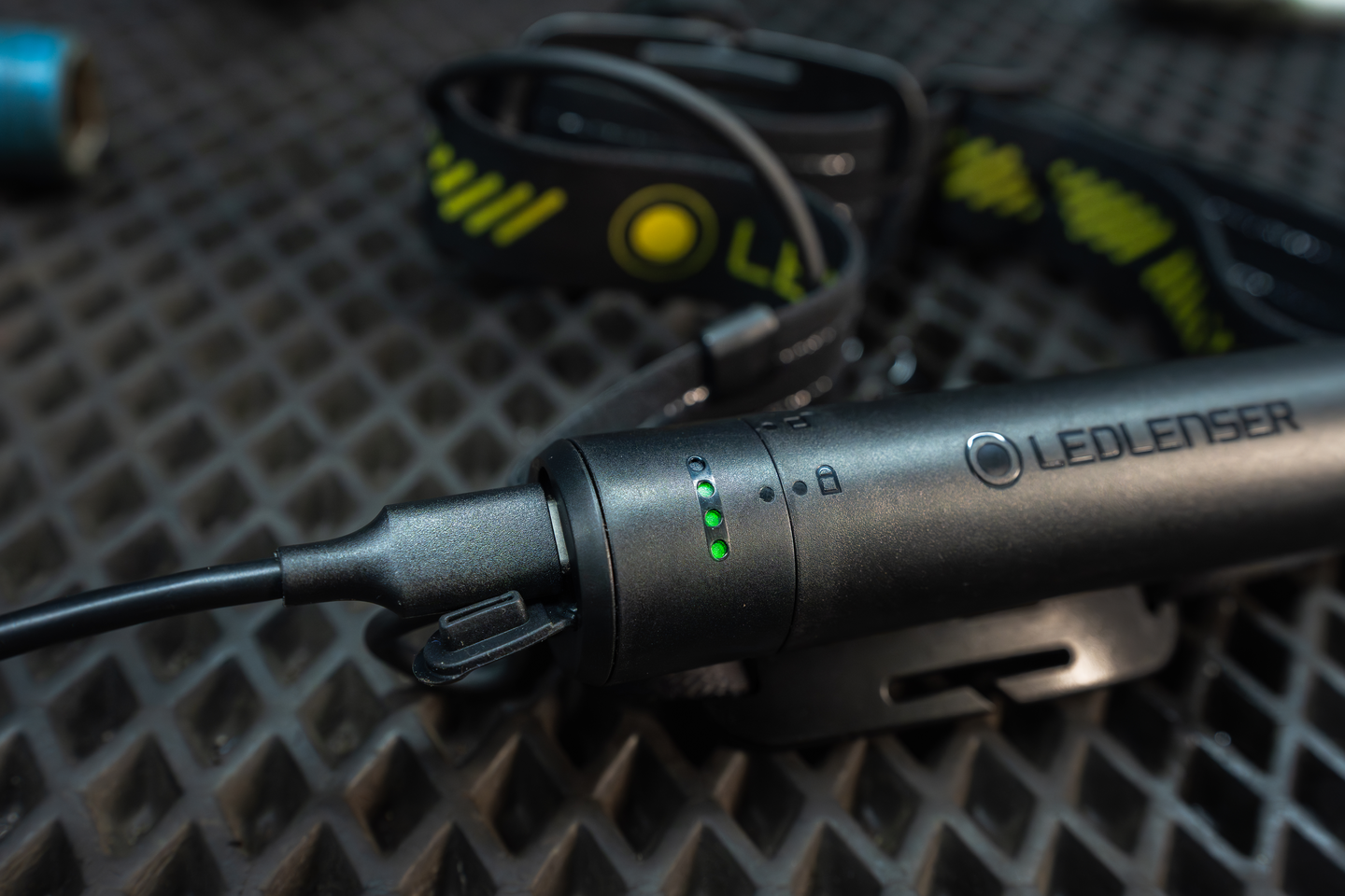 Otsavalaisin Ledlenser H5R Pro ladattava 750lm keltainen
