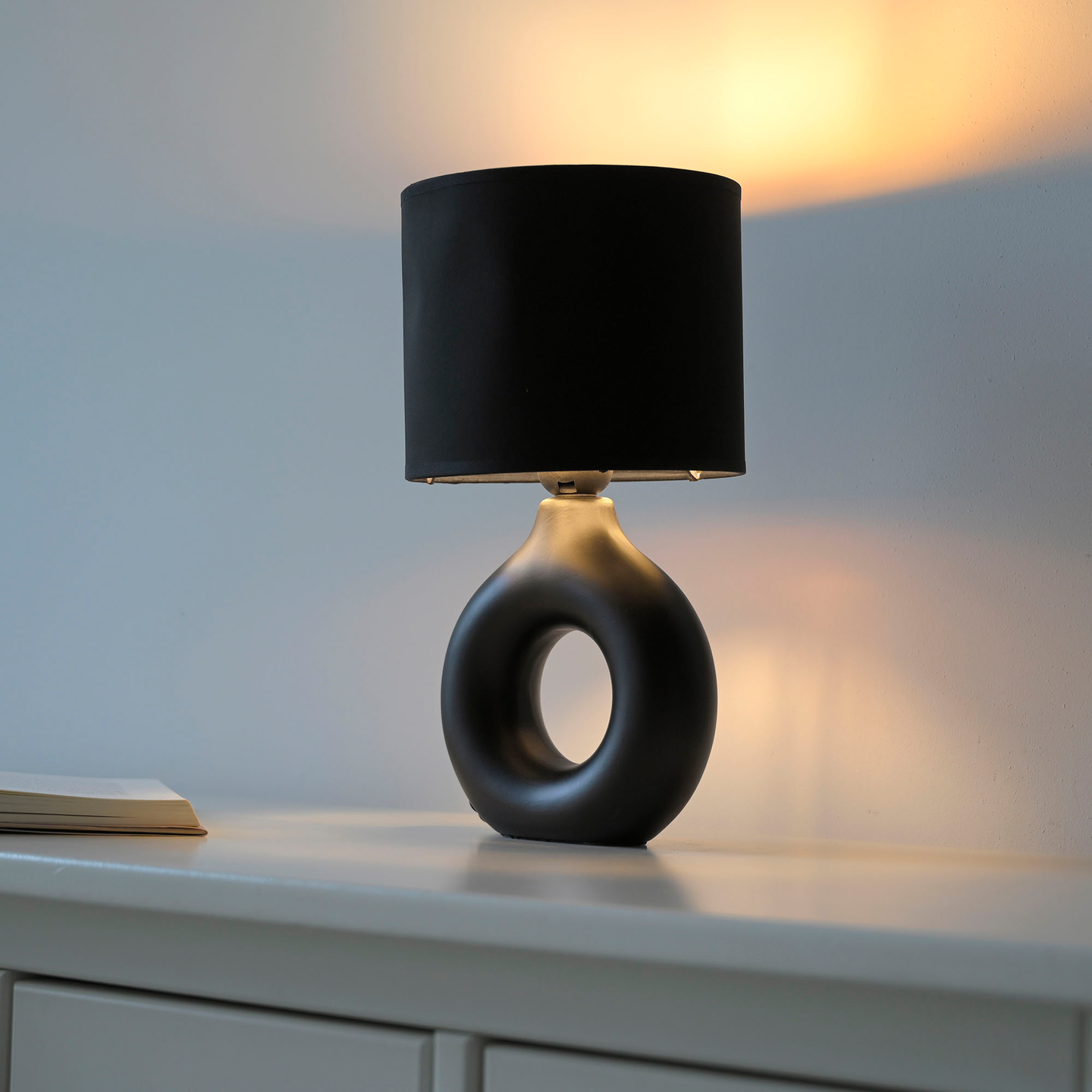 Pöytävalaisin JustLight Carara E27 musta