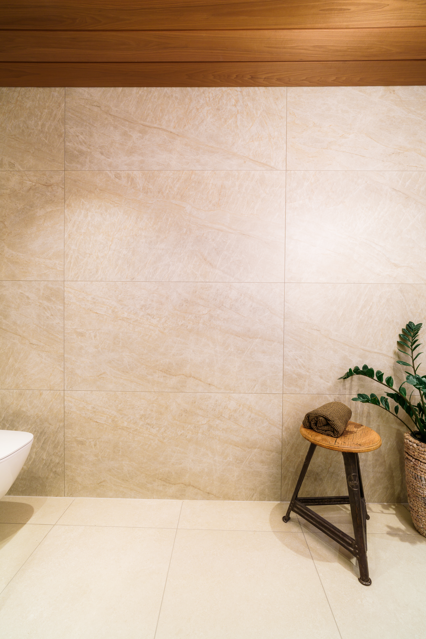 Lattialaatta Cello Naturalux 60x60 vaaleangreige R10B RT 1,44m²
