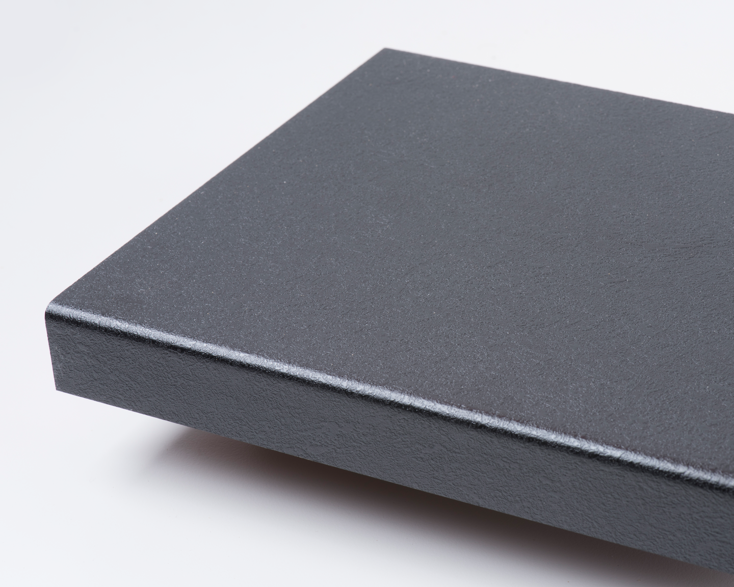 Benkeplate laminat C 1049 Svart Trento 610 - Fibo