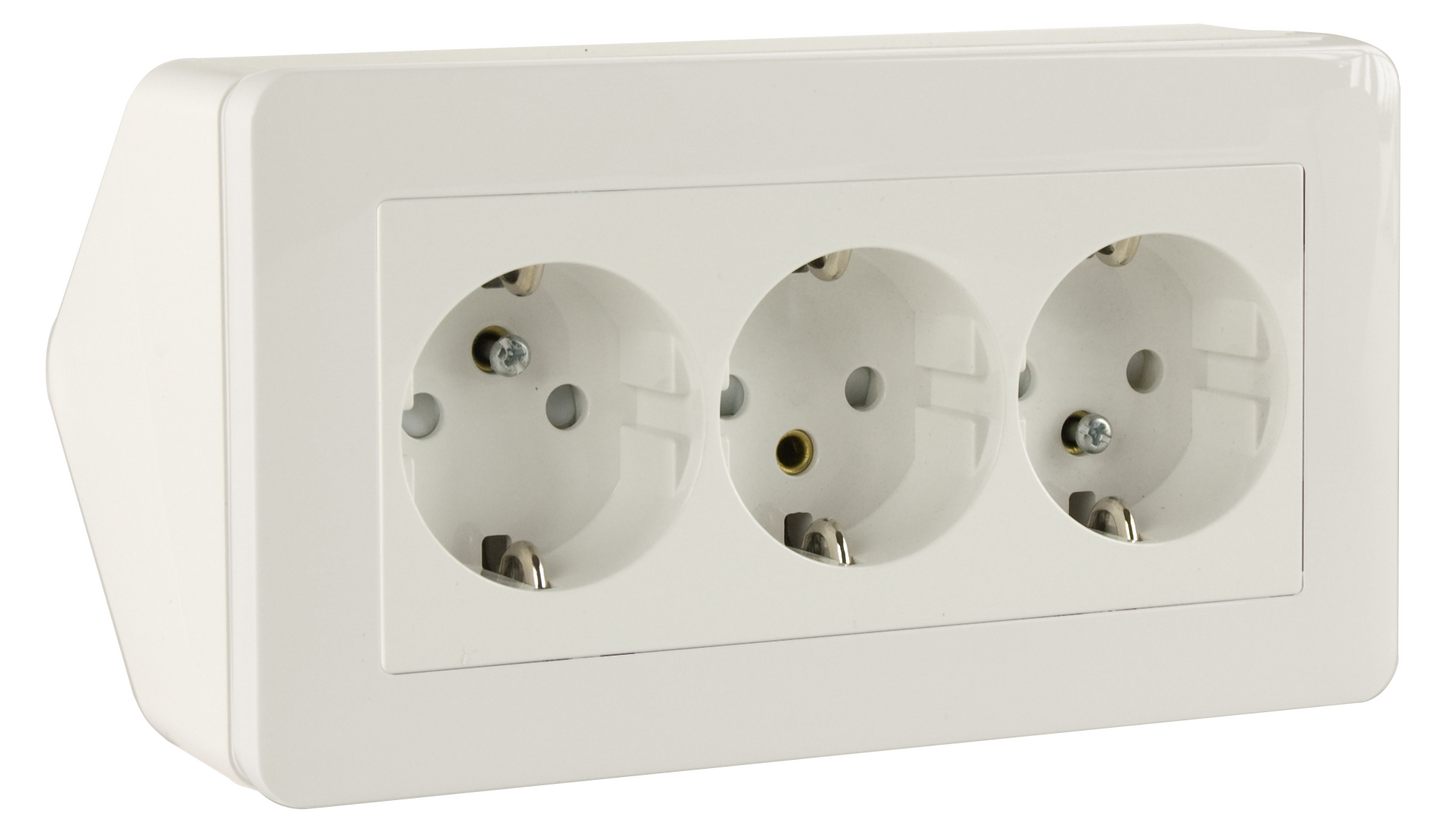 Pistorasia Schneider Electric Exxact 3-osainen kulma valkoinen