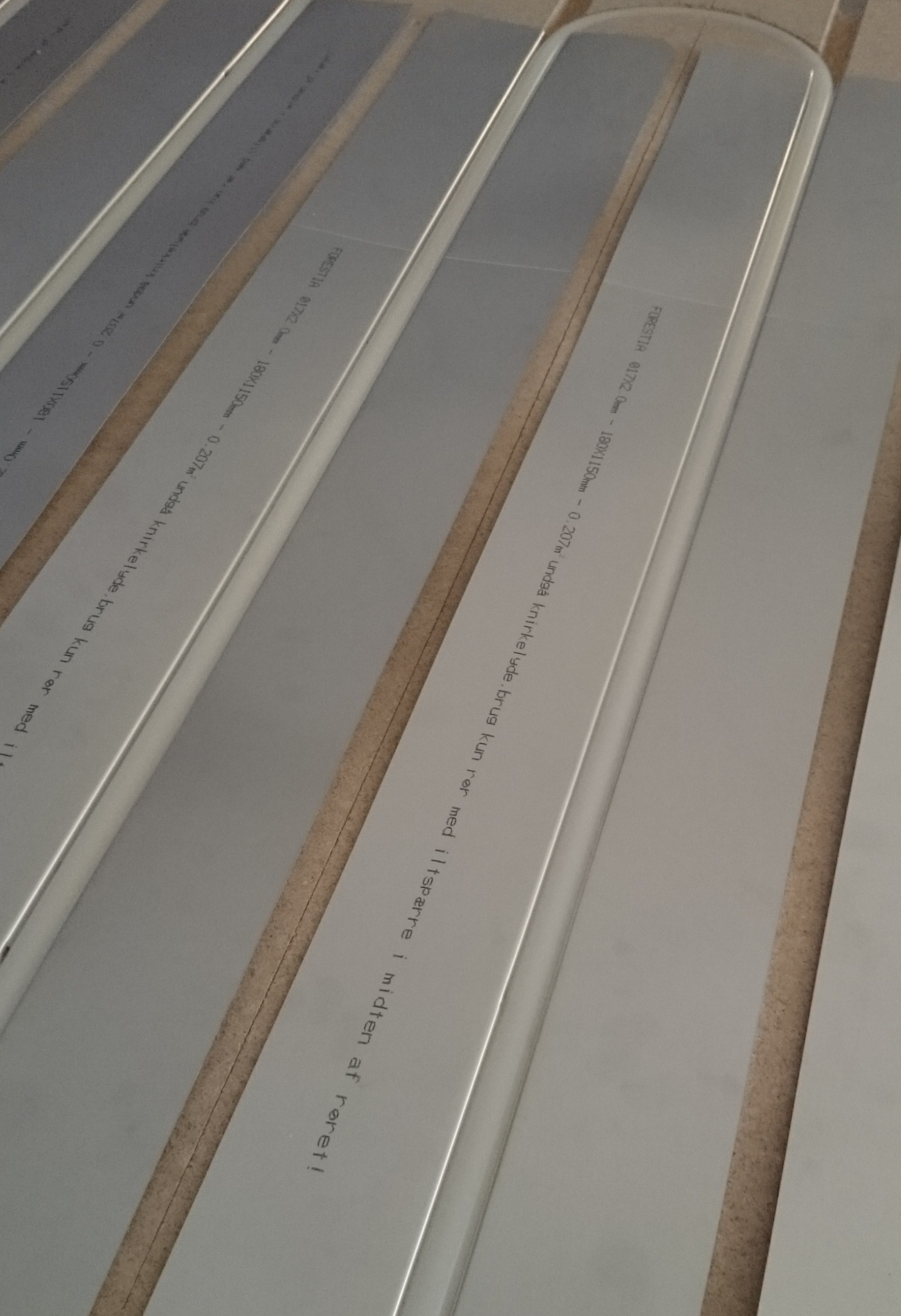 VÄRMEFÖRDELNINGSPLÅT 0,5X180X1 72ST/PKT 15,5M2/PKT THERMOGOLV