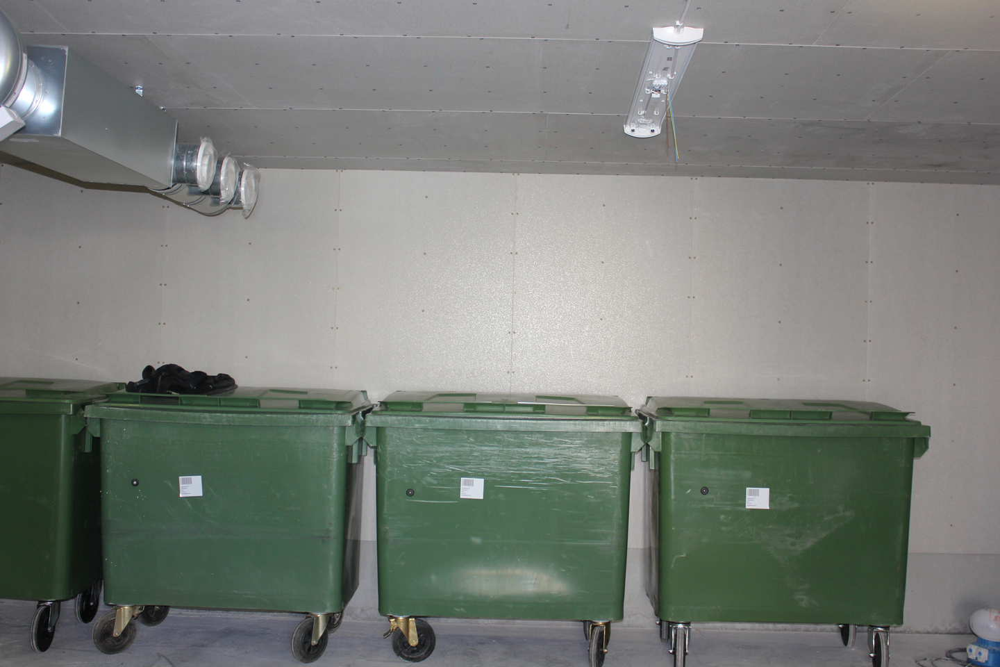 INNERVÄGG  9X1200X2550 MULTI F SWISSPEARL INVÄNDIGT 45ST/BUNT