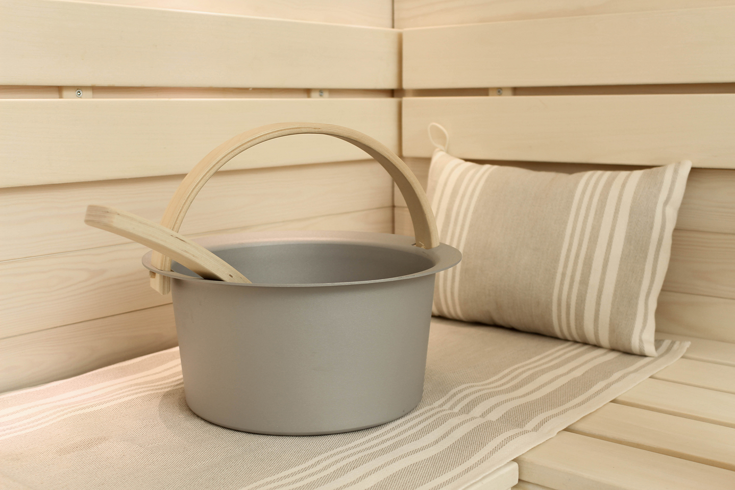 Saunakiulu Pisla cozmic harmaa