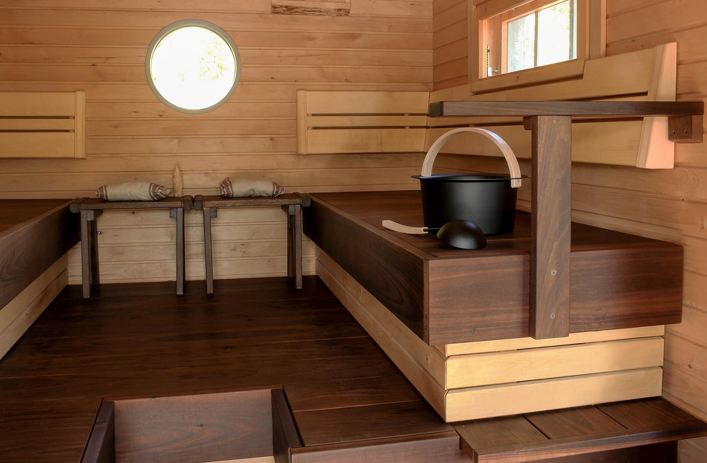 Saunakiulu Pisla Cozmic musta