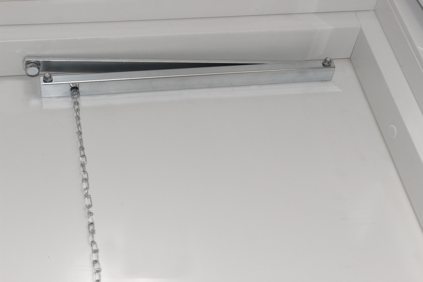 Tuulisalpa AHFI 002 varaston