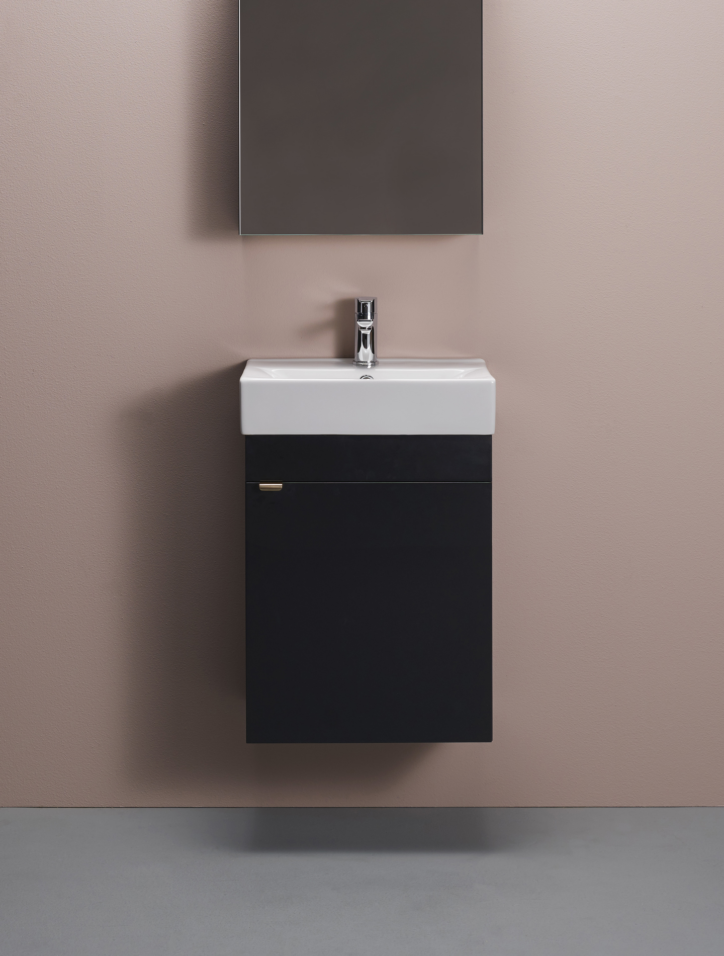 TVÄTTSTÄLLSSKÅP HAFA 450 GO SVART