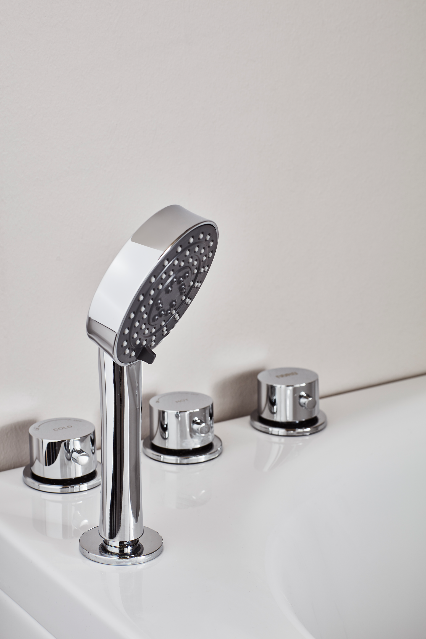 MASSAGEBADKAR NORO RELOUNGE 150 VÄNSTER BRONS + BLANDARE