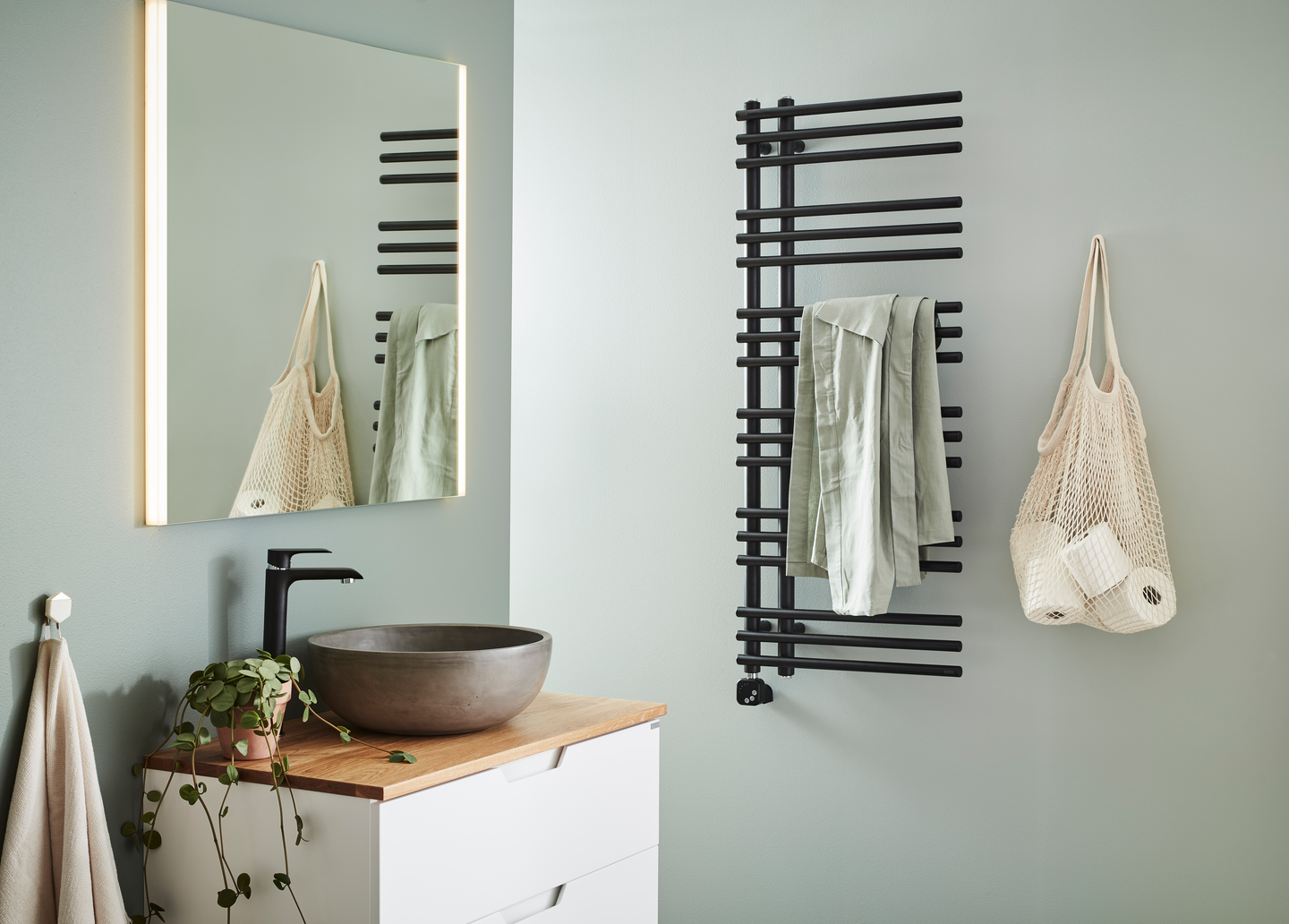 HANDDUKSTORK NORO ARC BLACK 1200X500 SVART