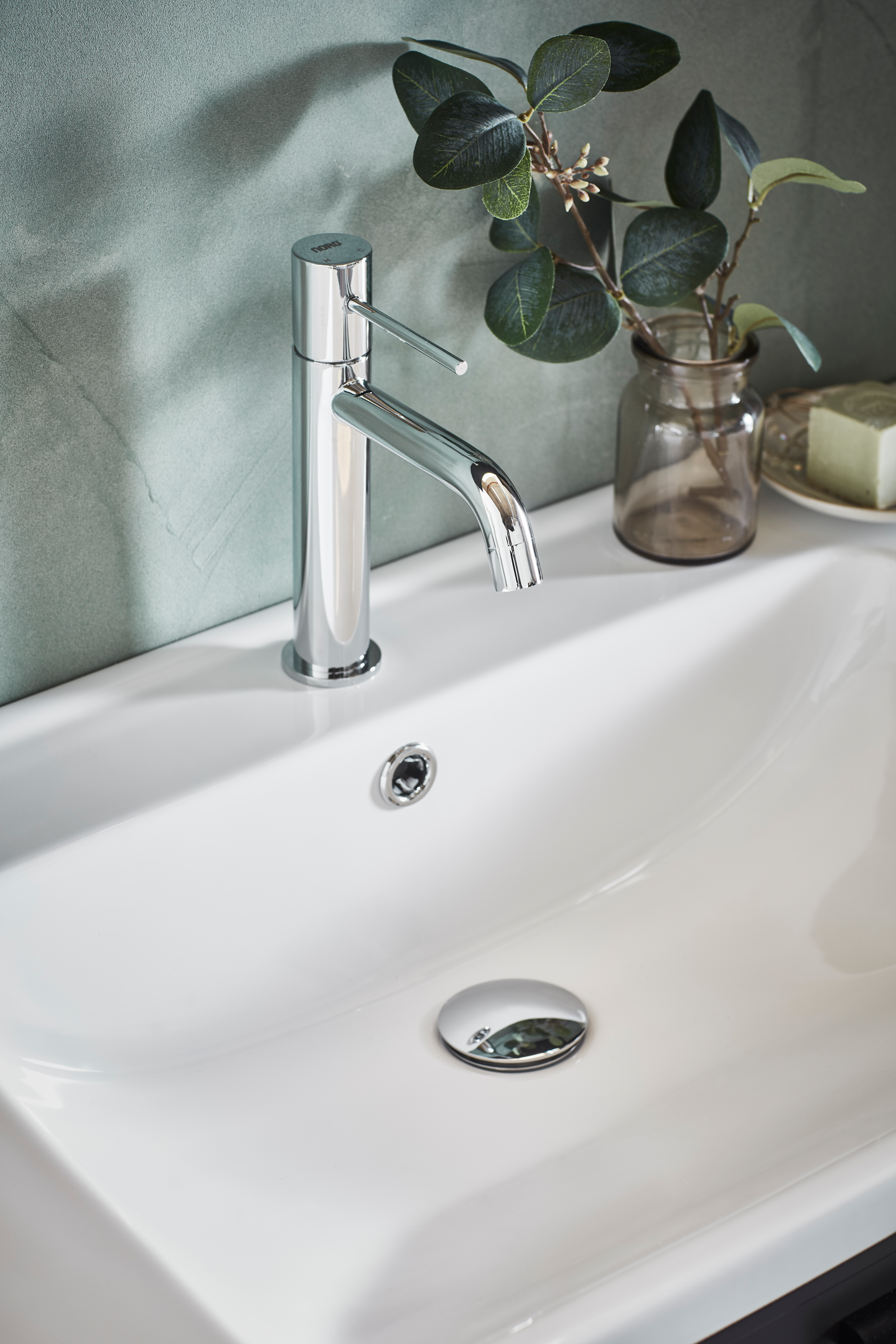 TVÄTTSTÄLLSBLANDARE NORO VOGUE LÅG KROM