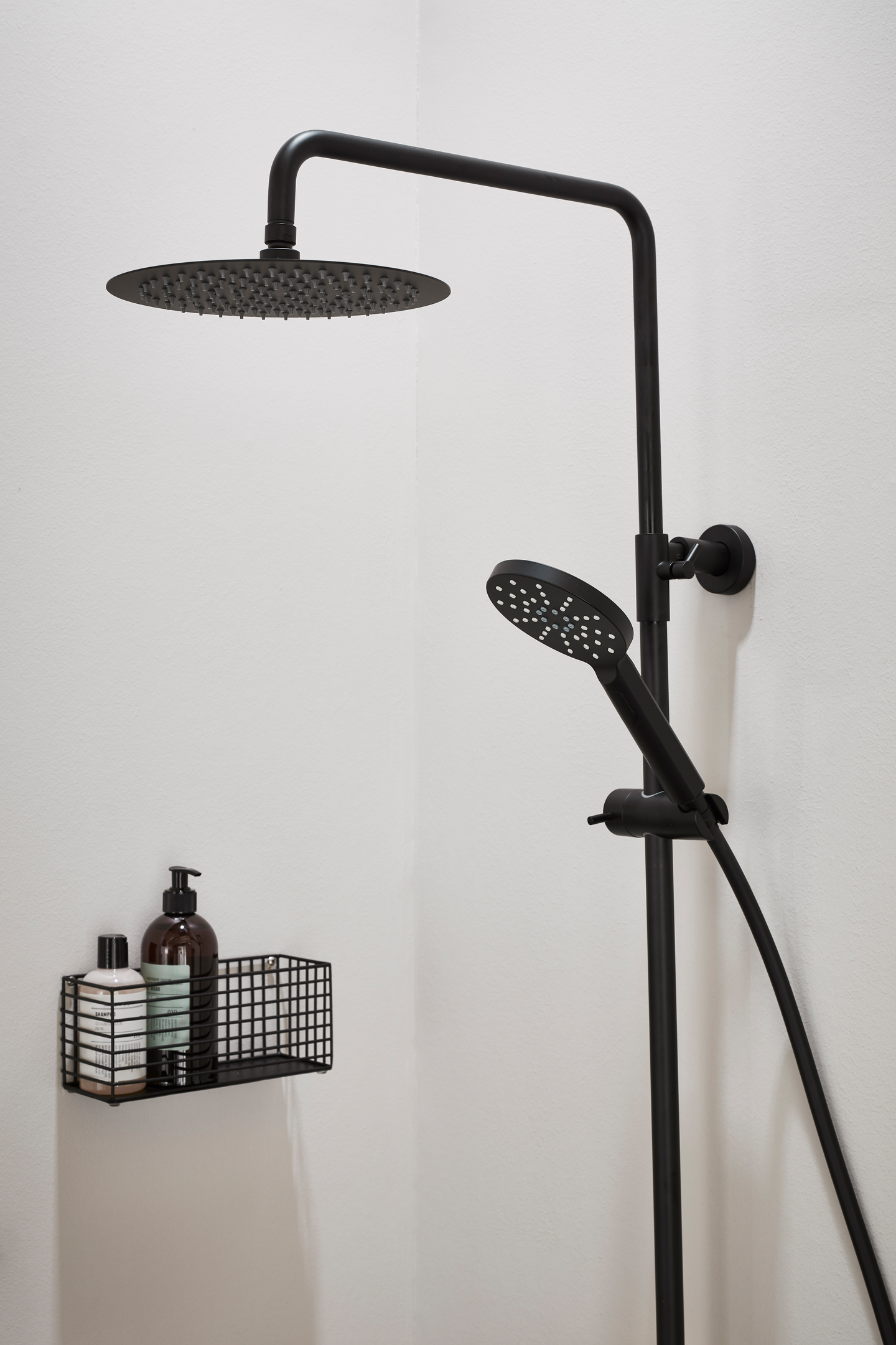 TAKDUSCH NORO STUDIO SVART M, DUSCHHUVUD 200MM