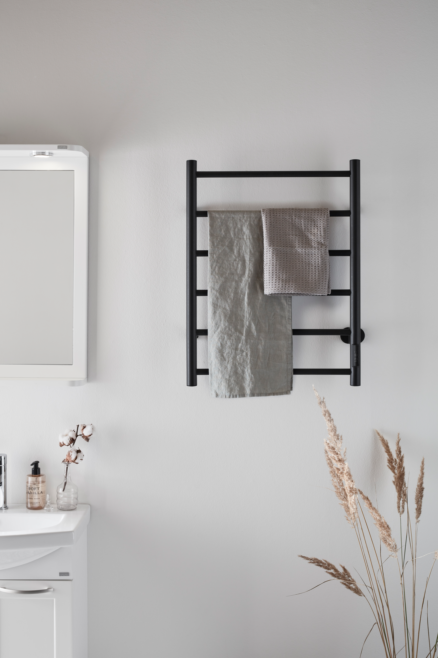 HANDDUKSTORK NORO HOME SVART 530X680