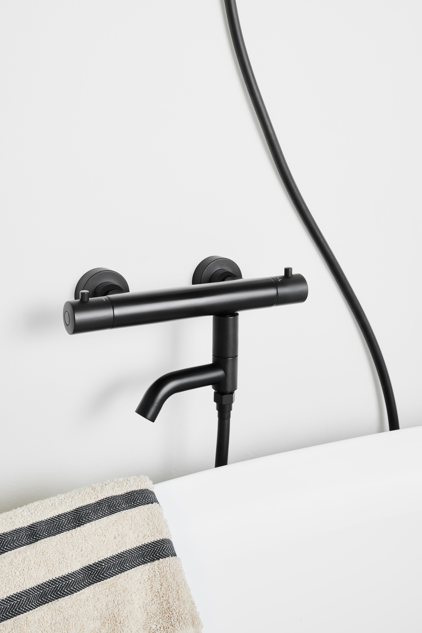 BADKARSPIP HAFA ADD SVART