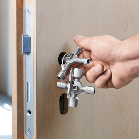 VAKTMÄSTARNYCKEL KNIPEX MED