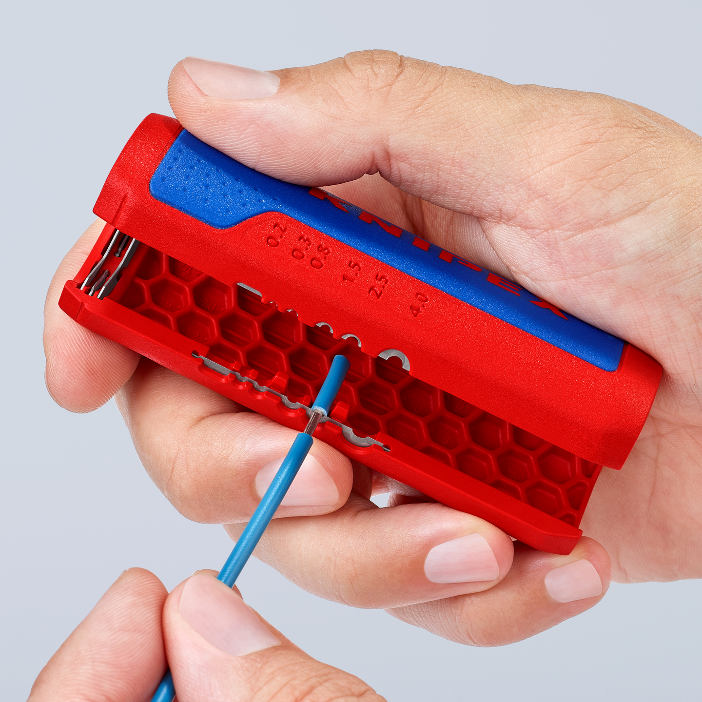 KABELSKALARE TWISTCUT KNIPEX