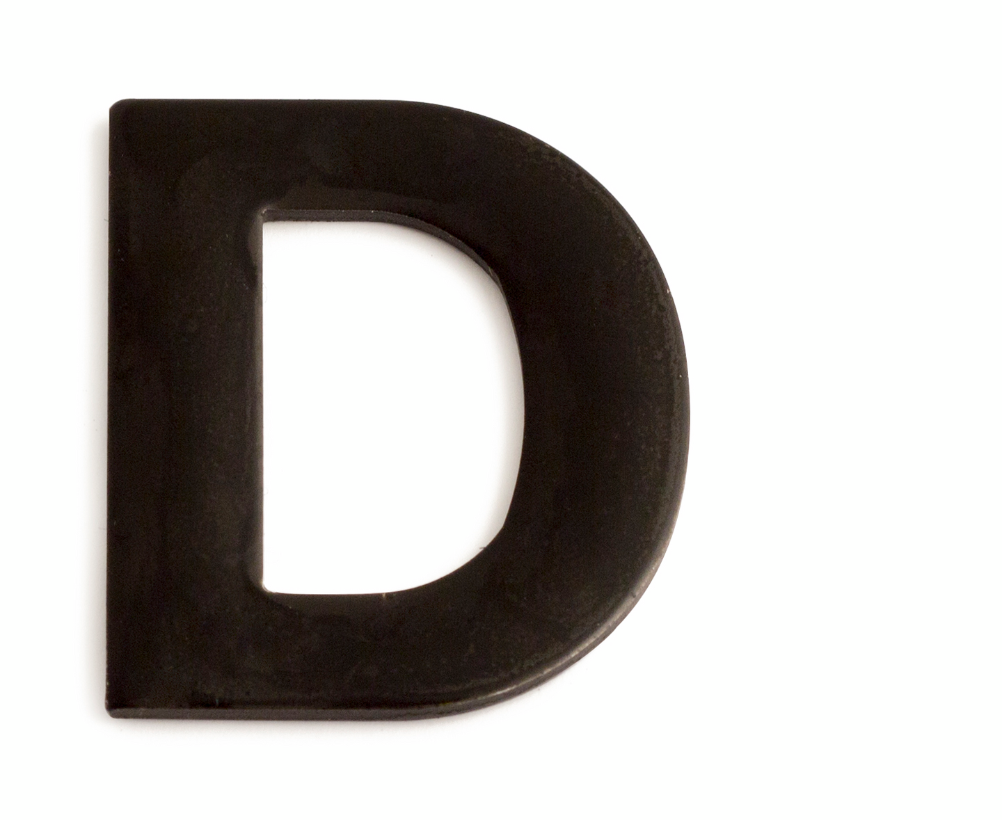 BOKSTAV HABO SJÄLVHÄFTANDE D SVART 50MM