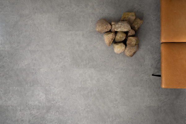 VINYLGOLV GOLVABIA MAXWEAR STONE PORTLAND 2,16M², 115551 299X1190X11MM LJUSGRÅ