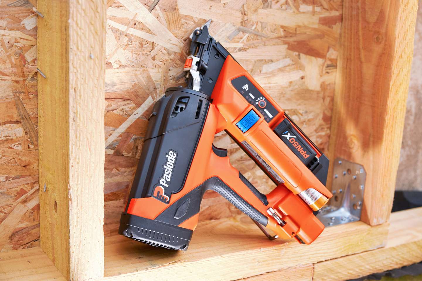 SPIKPISTOL ITW PASLODE PPN50XI LI