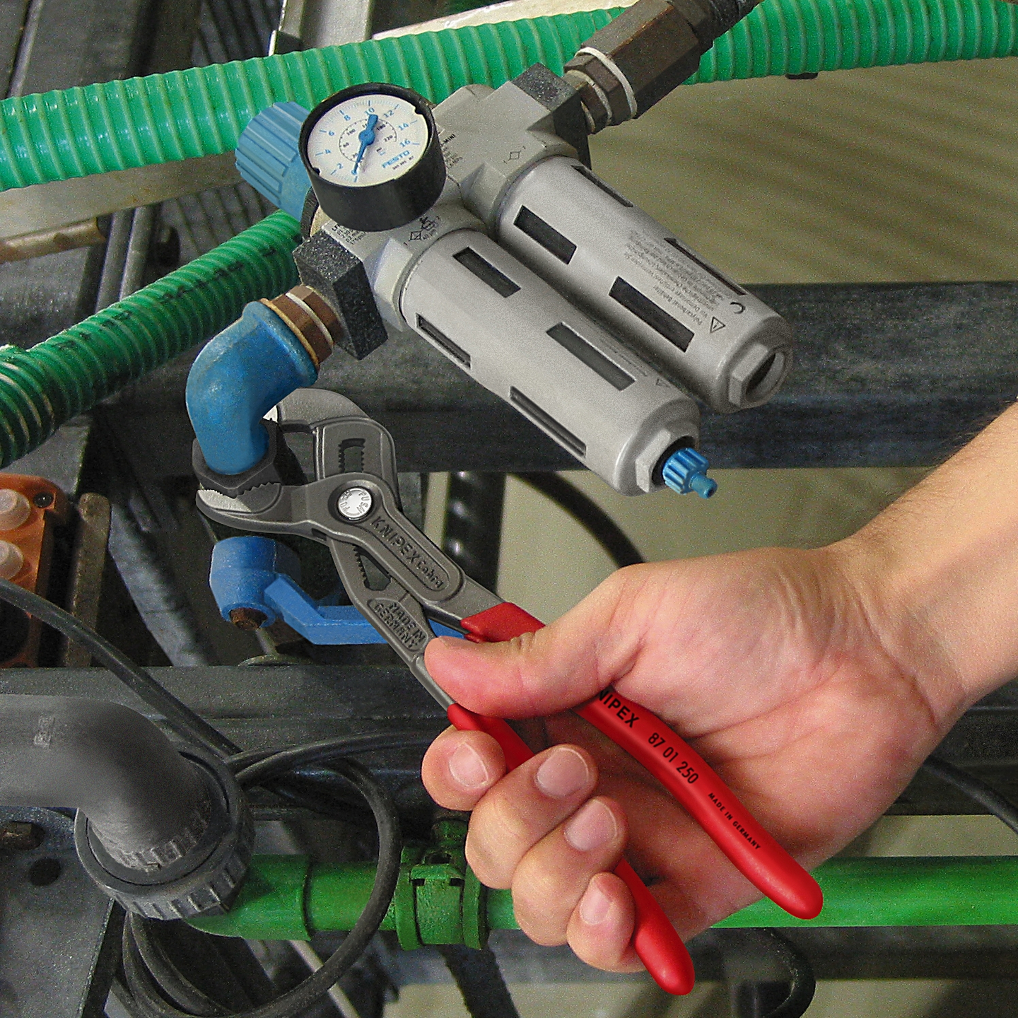 Siirtoleukapihti Knipex Cobra 180mm SB