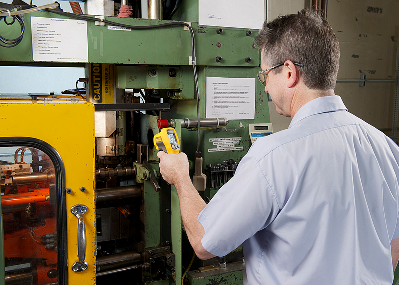 Infrapunalämpömittari Fluke 62 MAX +