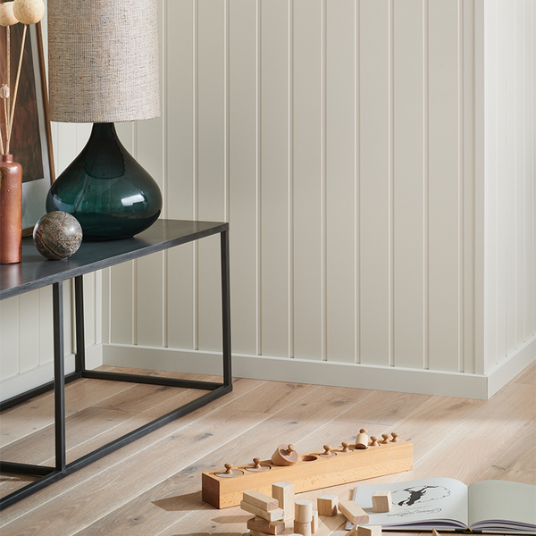 SOCKEL MOELVEN WOOD REGINA MODERN VIT 12X56X2440 S0502-Y