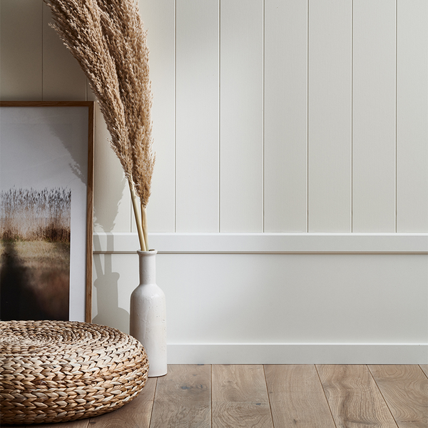 SOCKELSKIVA MOELVEN WOOD REGINA VIT S0502-Y 6X2435X305