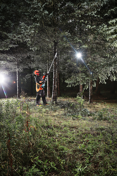 GRÄSTRIMMER MAKITA DUX60ZM4 18V