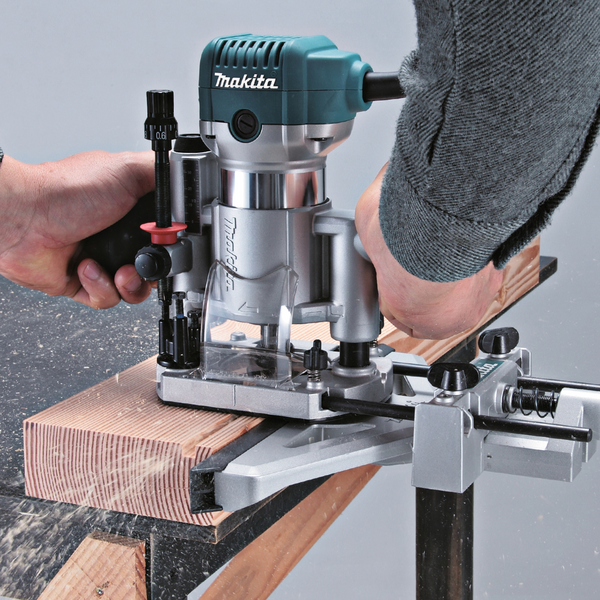 MULTIFRÄS MAKITA 710W