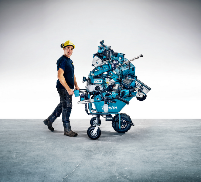 SKOTTKÄRRA MAKITA BL 2-HAST 18V, SOLO BL ?130KG 1,5-3,5KM/H