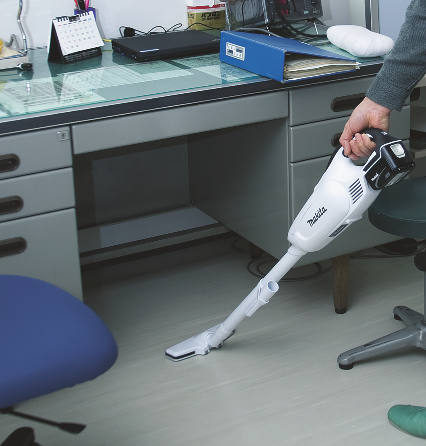 DAMMSUGARE MAKITA DCL180ZW 0,65L 18V VIT