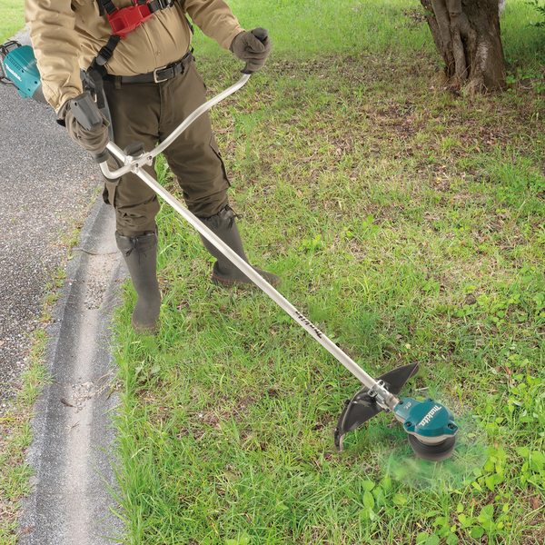 Ruohotrimmeri Makita UR002GZ01 XGT 40V runko