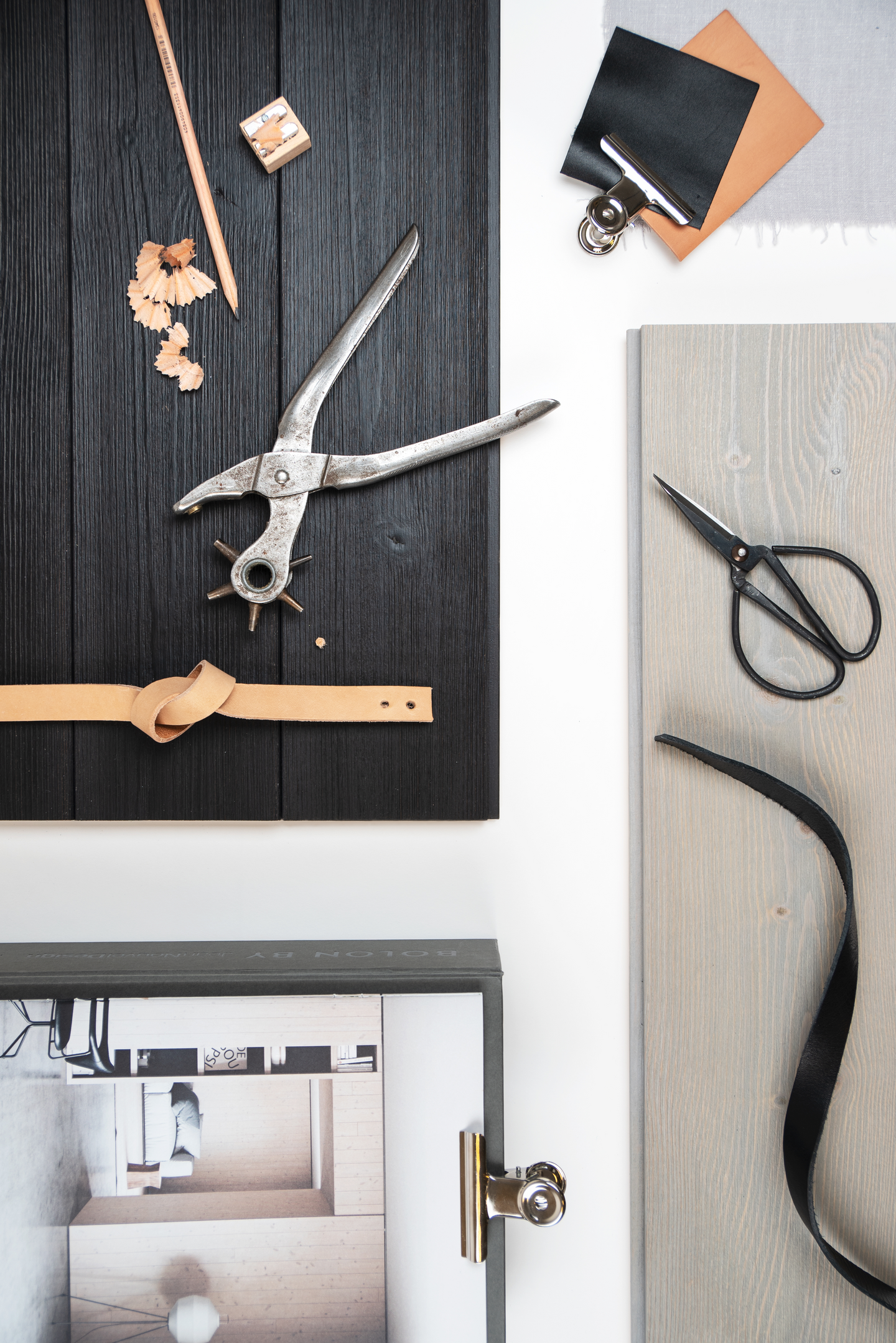 PANEL 15X118 WHITE NCS0500 8% KRISPIG VIT 8,93 LPM/M²