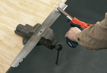 BANDSLIPMASKIN BLACK+DECKER KA900E 350W