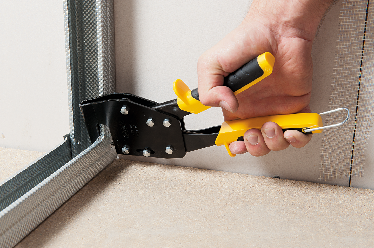 FIXERINGSTÅNG 1-69-100