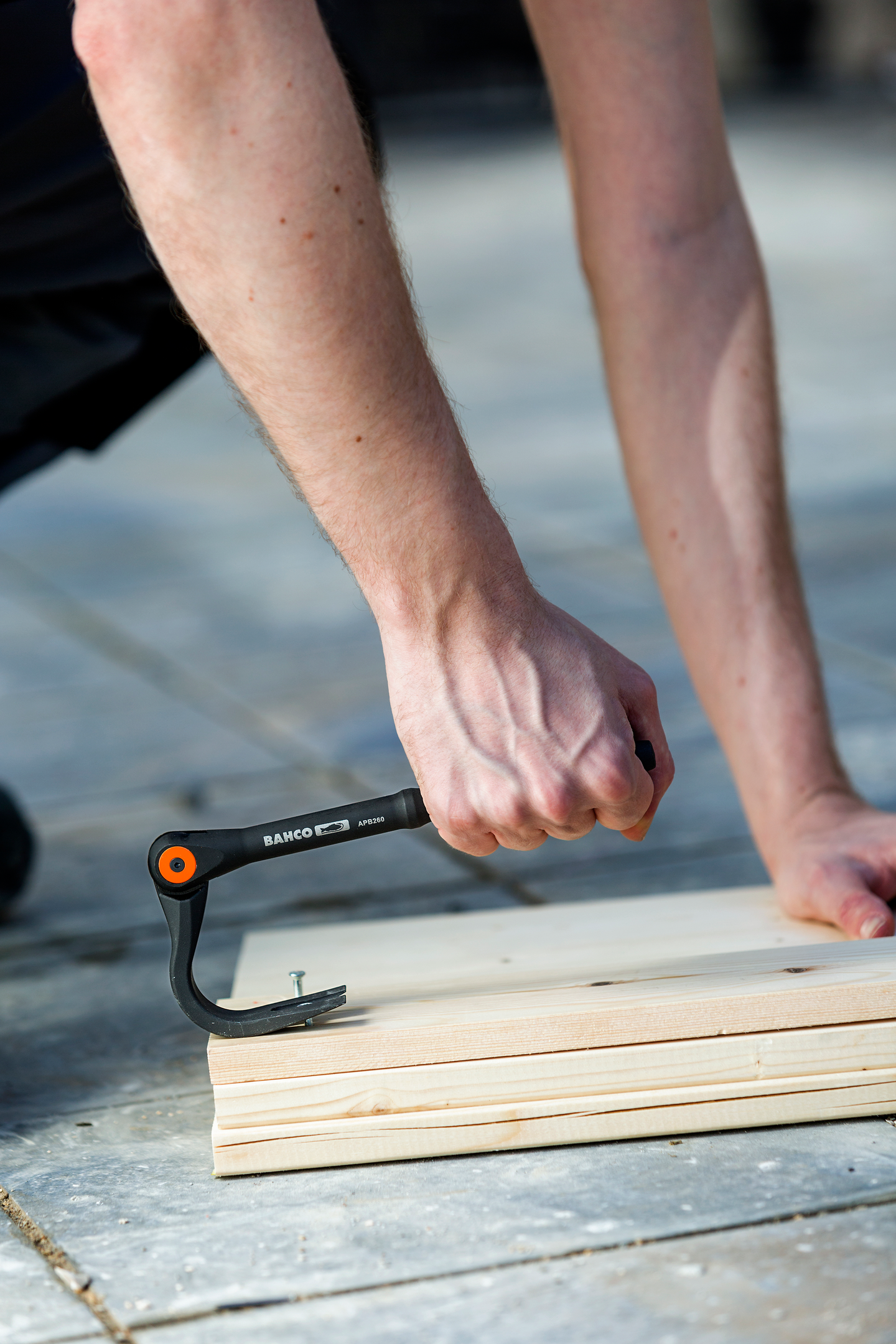 BRÄCKJÄRN STÄLLBART 260MM KOFOT APB260