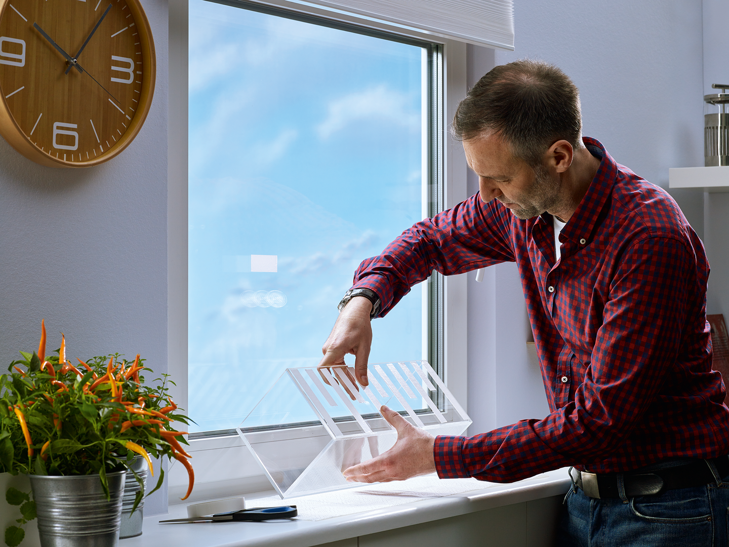 MONTERINGSTEJP TESA TRANSP 19MM, 1,5M 20KG