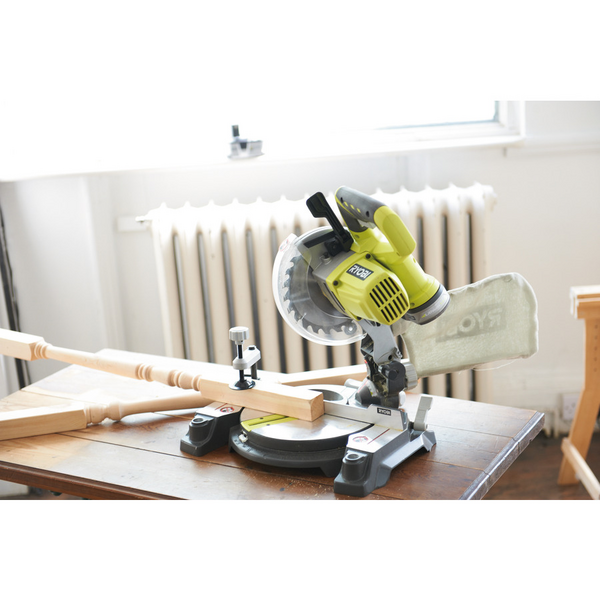 Ryobi deals jiirisaha 18v