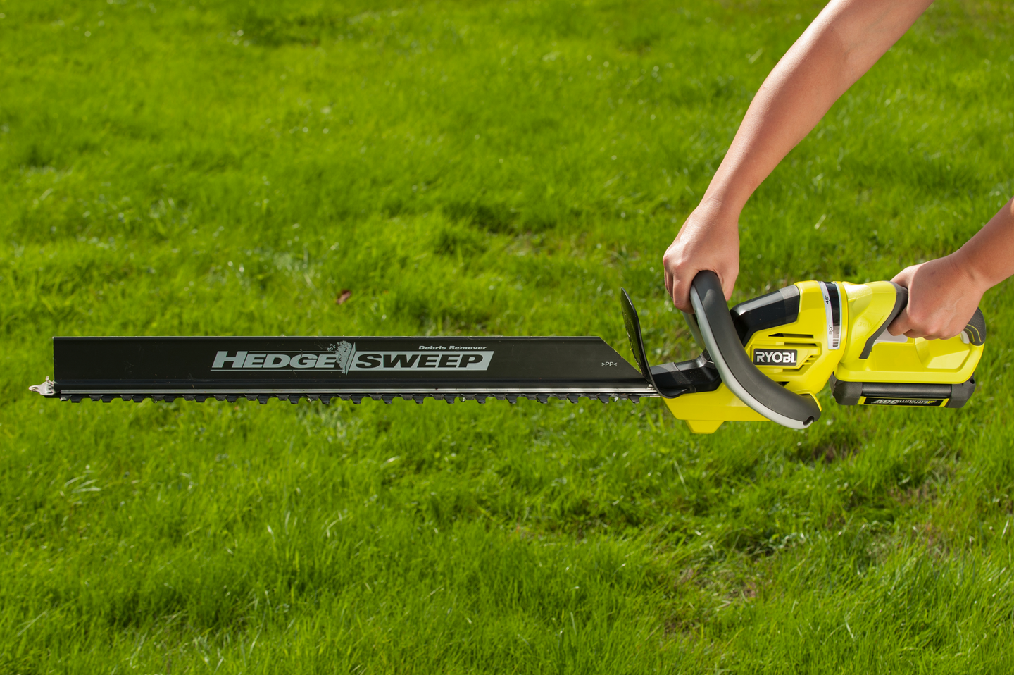 BATTERIHÄCKSAX RYOBI RHT36B61R