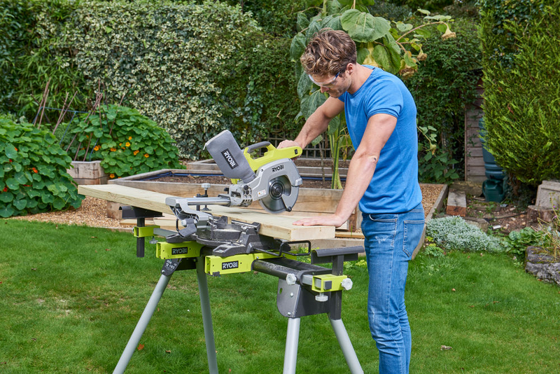 Akkujiirisaha Ryobi R18MS216-120G 18V ONE+