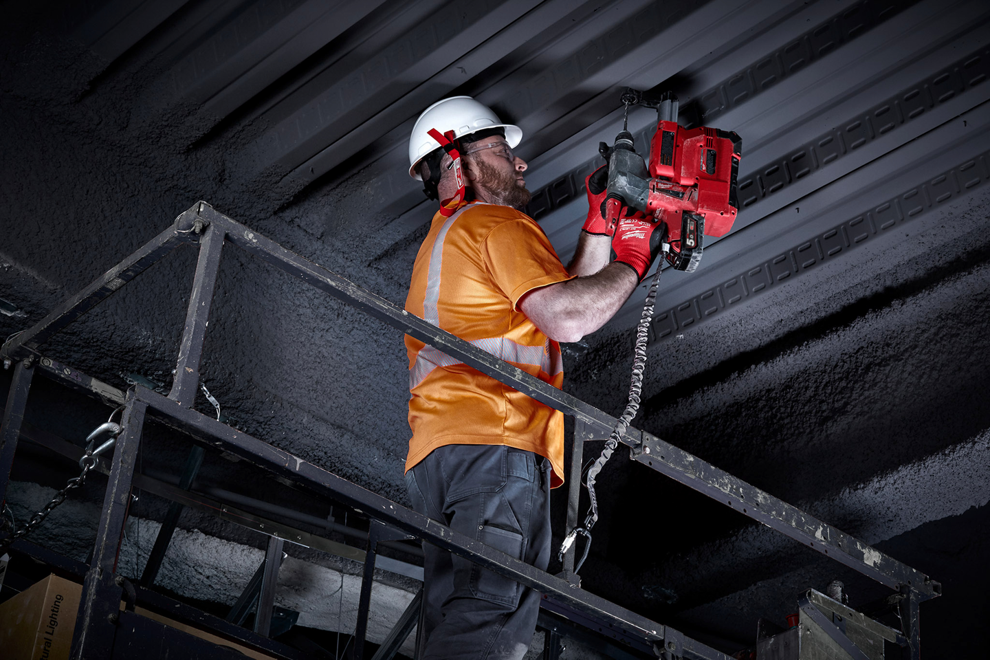 SÄKERHETSLINA MILWAUKEE TILL VERKTYGSSELE KARBINHAKE 15KG