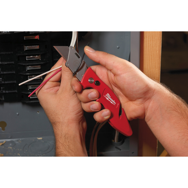 FÄLLKNIV MILWAUKEE FASTBACK GENERATION 2