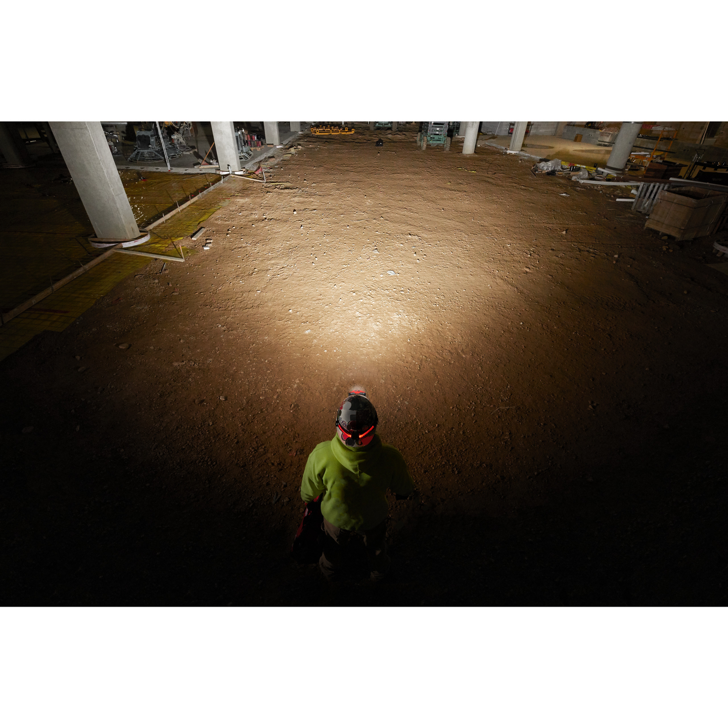 PANNLAMPA MILWAUKEE L4 HL-VIS-301