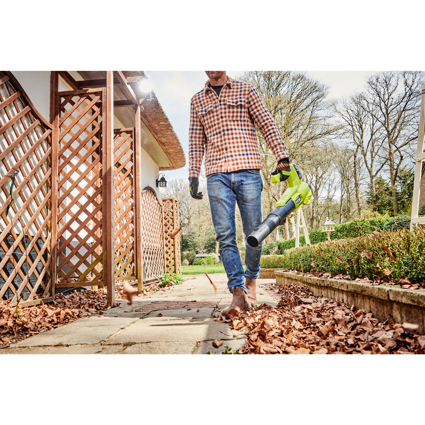 Puhallin Ryobi RY18BLA-0 18V ONE+