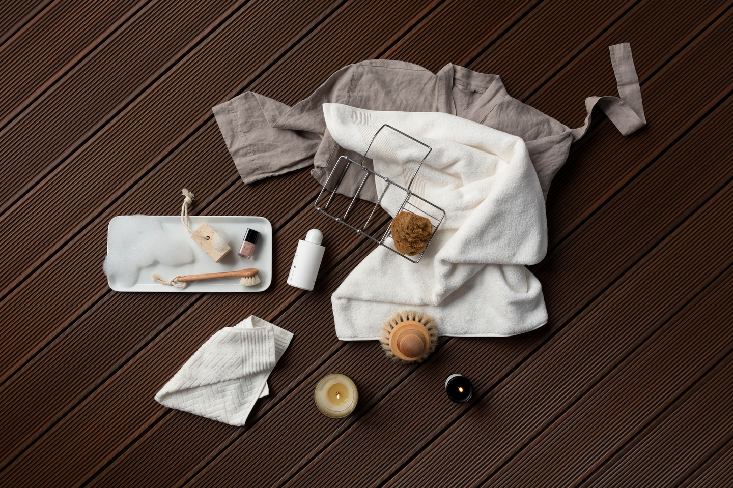 TRÄKOMPOSIT WOODLON DECO BROWN 5400X138MM