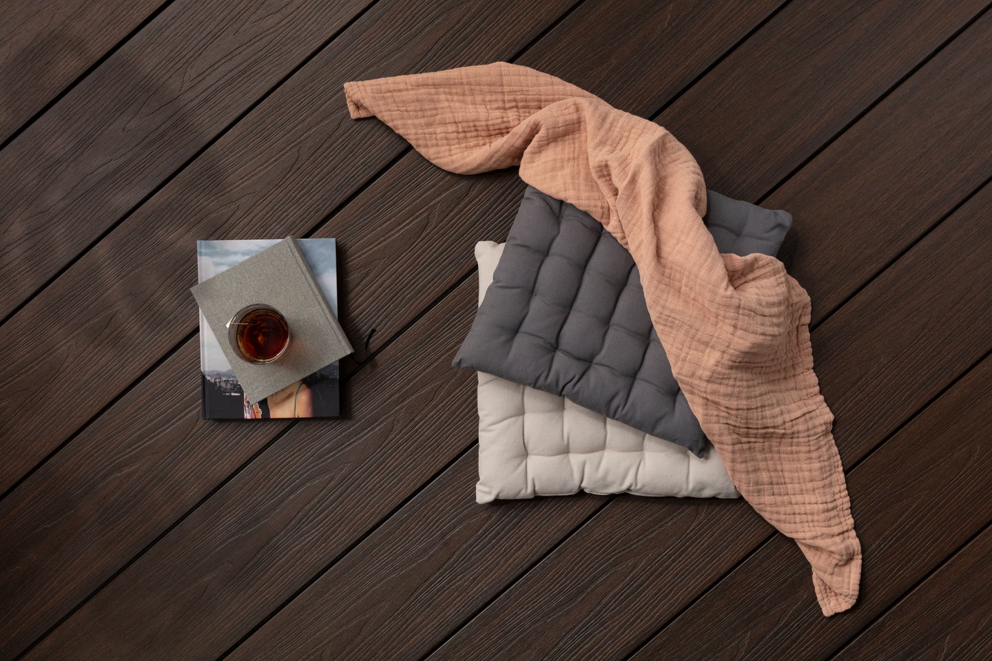 TRÄKOMPOSIT WOODLON GRANDE WALNUT 5400X210MM