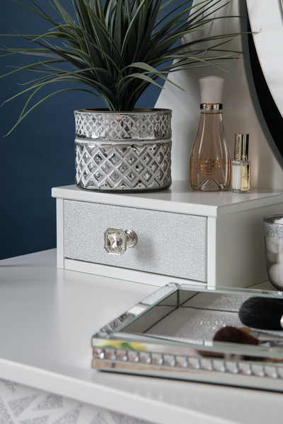 Kontaktimuovi DC-Fix 341-8011 0,675x2m hopea/glitter