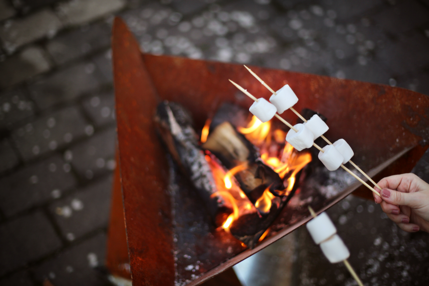 ELDFAT JABO TRIANGEL INKL BRICKA, CORTEN 64X64X54CM T=2MM