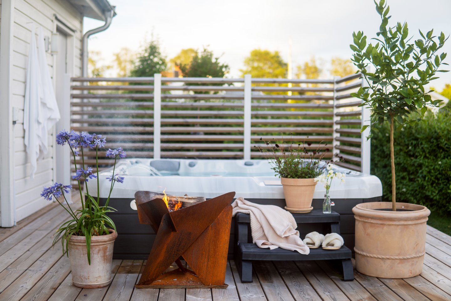 ELDFAT JABO TRIANGEL INKL BRICKA, CORTEN 64X64X54CM T=2MM