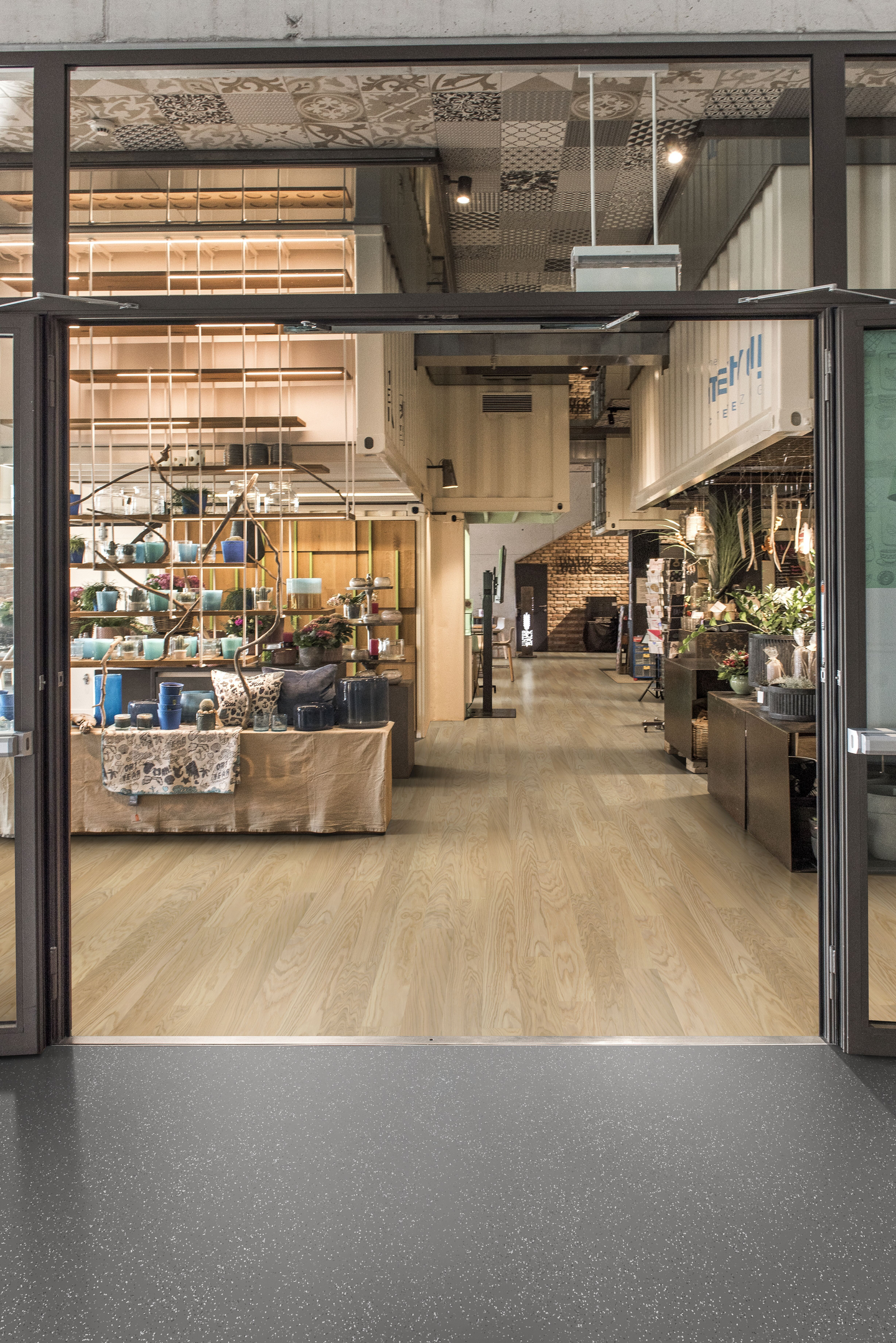 Kovapuulattia Kährs Life Whole Grain Narrow 1S