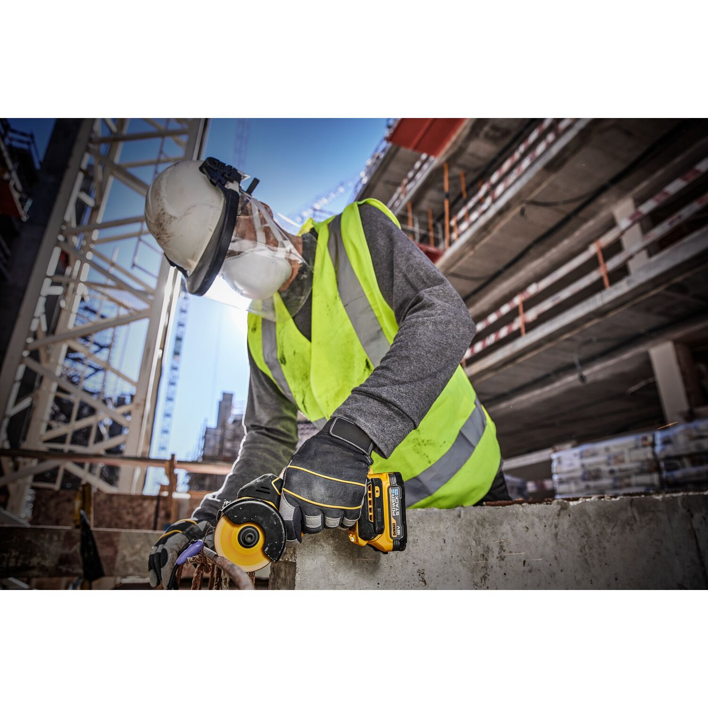 VINKELSLIP DEWALT MULTI DCS438E2T-QW, XR TSTAK 76MM 2XDCBPO34 18V